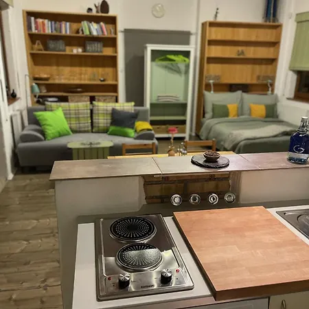 Süße Privatvermieter Apartment Schwaz